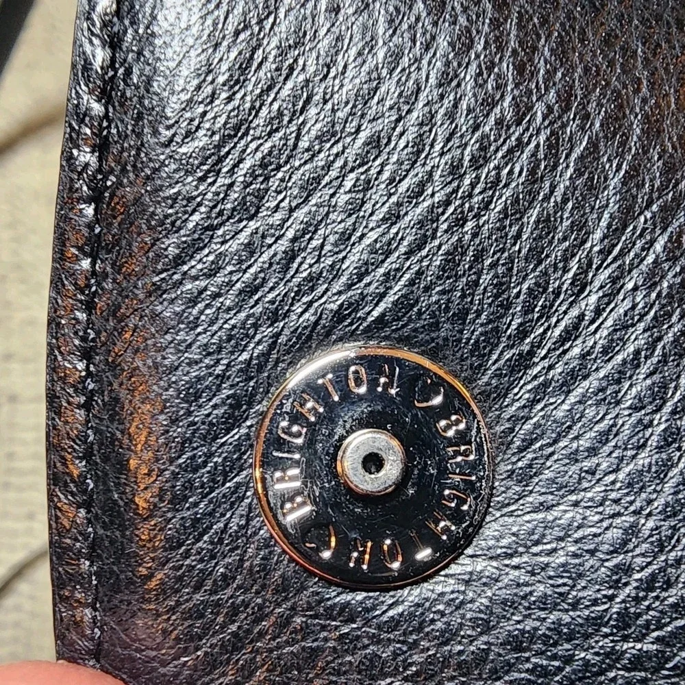 BRIGHTON  All-In-One Crossbody Shoulder Bag Alligator Embossed Chocolate Leather